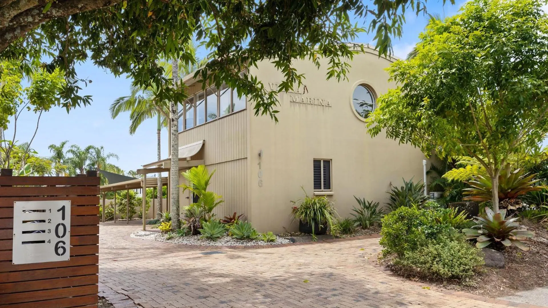 2-Villa Marina 106 Noosa Parade Noosaville Qld 4566 Austrália